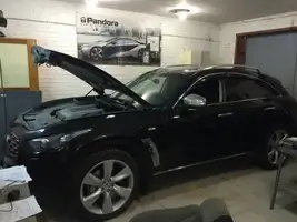 INFINITI FX50 2010